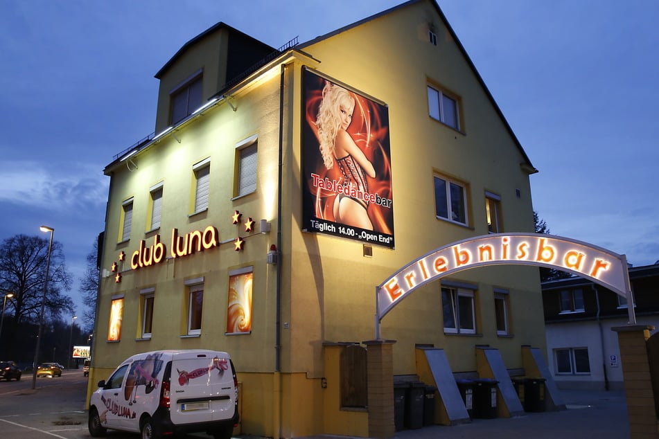 Nachtbars wie der Chemnitzer "Club Luna" hoffen 2025 auf weibliche Verstärkung.