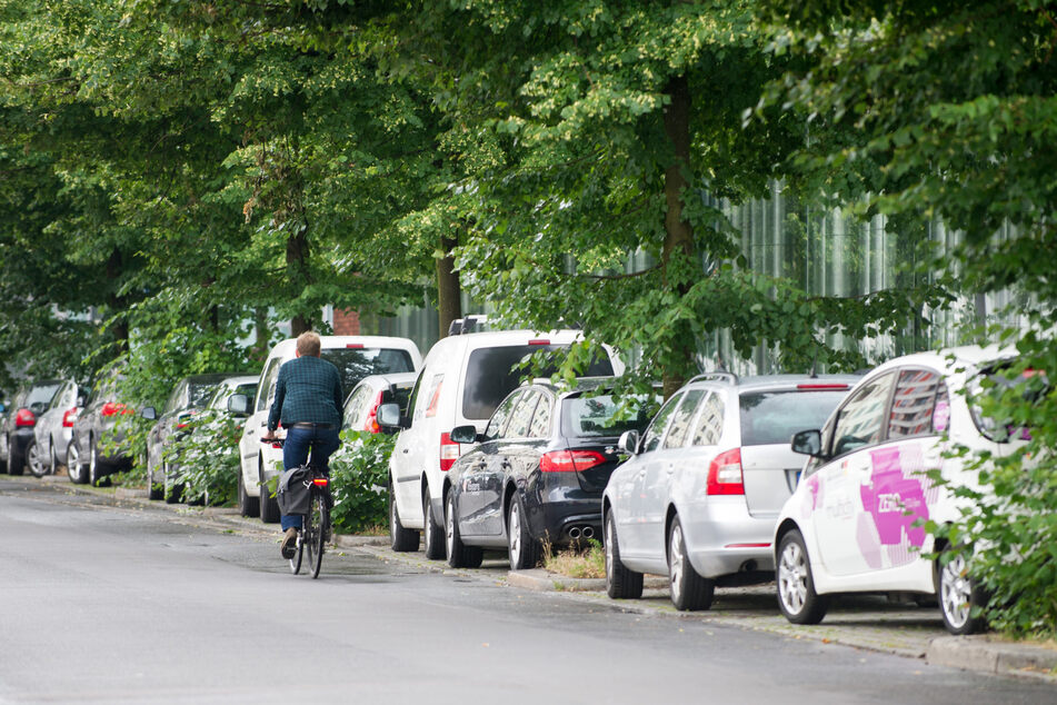 Berlin: Parken in Berlin ist zu günstig: Umwelthilfe und Regierung wollen Preise anziehen!