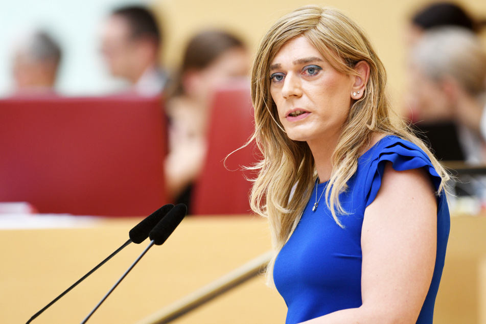 Tessa Ganserer (44, Grüne) sitzt seit 2013 im Landtag Bayerns. Im November 2018 outete sie sich öffentlich als transsexuell.