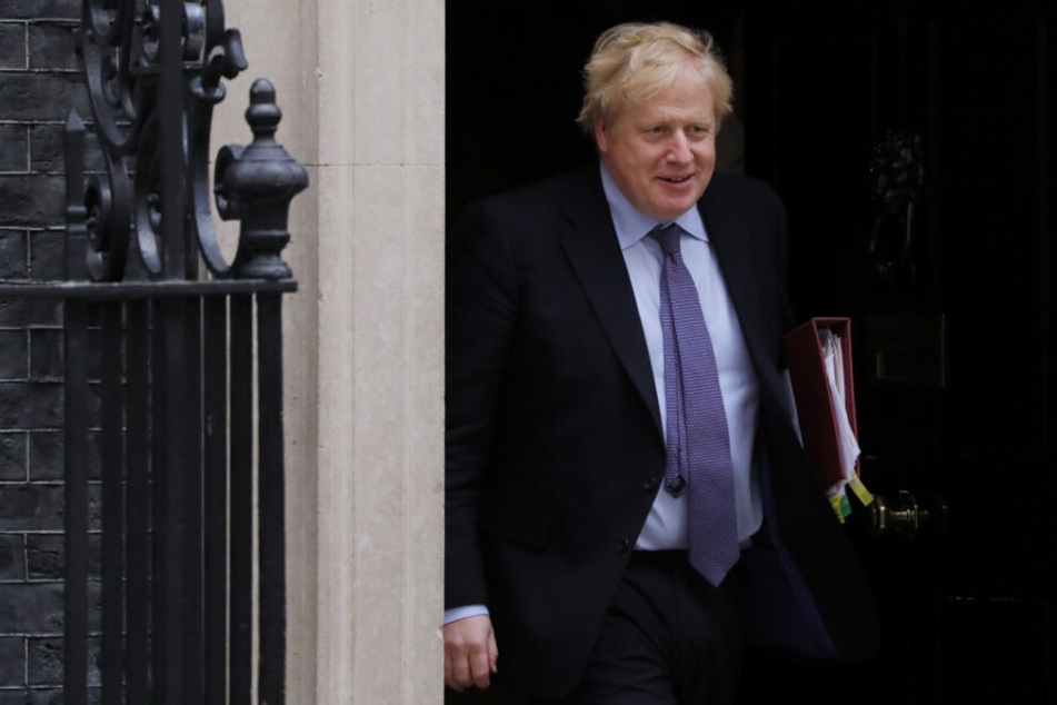 Boris Johnson, Premierminister von Großbritannien, macht sich von 10 Downing Street auf den Weg zum Unterhaus.