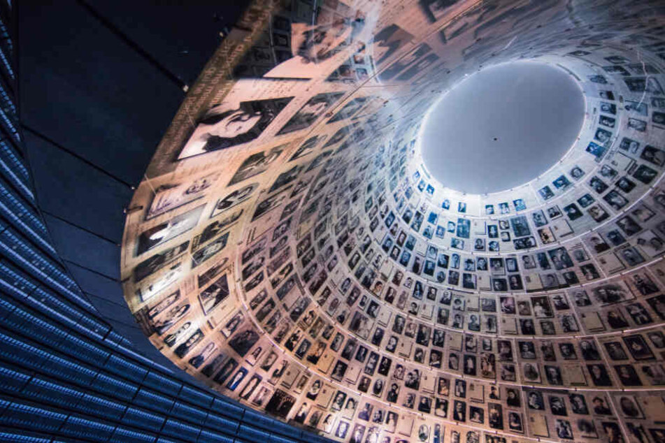 Blick in die Halle der Namen in der Holocaust-Gedenkstätte "Yad Vashem" in Jerusalem.