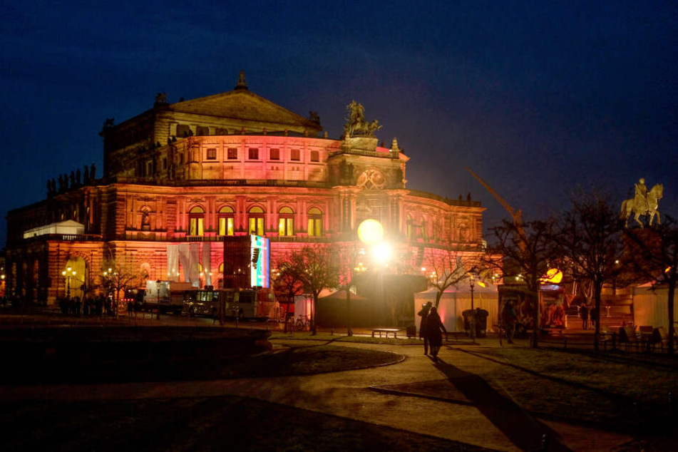 Freitagabend in Dresden: "Faszination Dresden - Träume werden wahr".