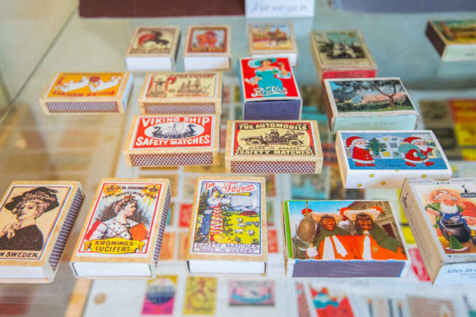 Ein Auerbacher lieh der Heimatstube seine Streichhölzer-Sammlung aus.