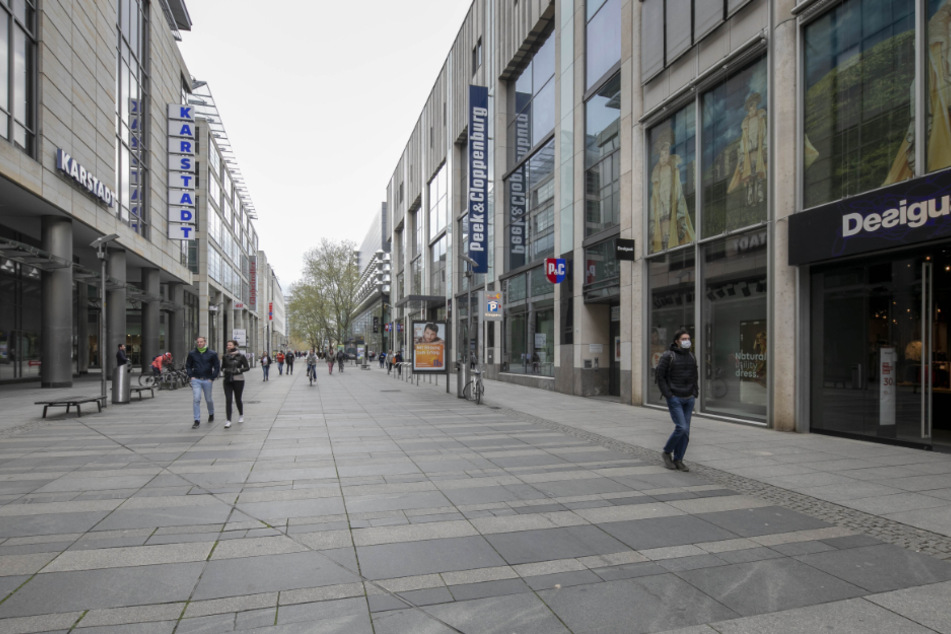 So leer war die Prager Straße noch vor wenigen Wochen.