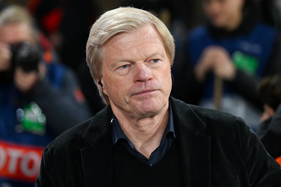 Torwartlegende Oliver Kahn (55) hält die Transferpolitik von RB Leipzig nicht mehr für funktionell.