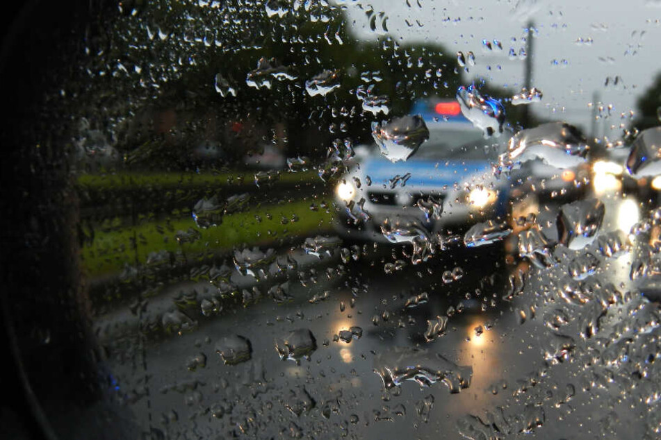 Der 15-Jährige lieferte sich eine Verfolgungsjagd mit der Polizei. (Symbolbild)