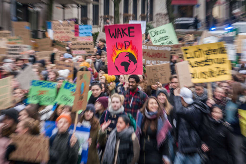 Auch in Frankfurt gingen Schüler für den Klimaschutz auf die Straße.