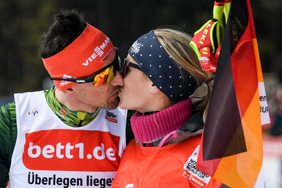 Björn Kircheisen und seine Frau Saskia bei seinem letzten Wettkampf 2018 in Schonach.
