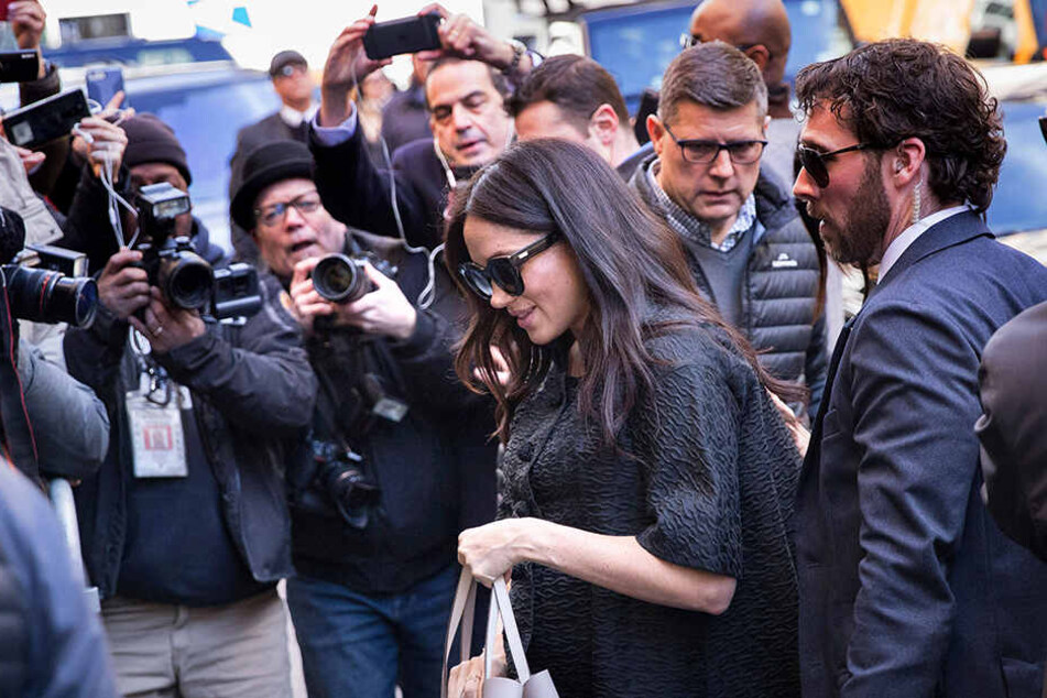 Meghan, kommt in New York zu ihrer Babyparty im "Mark Hotel" an.