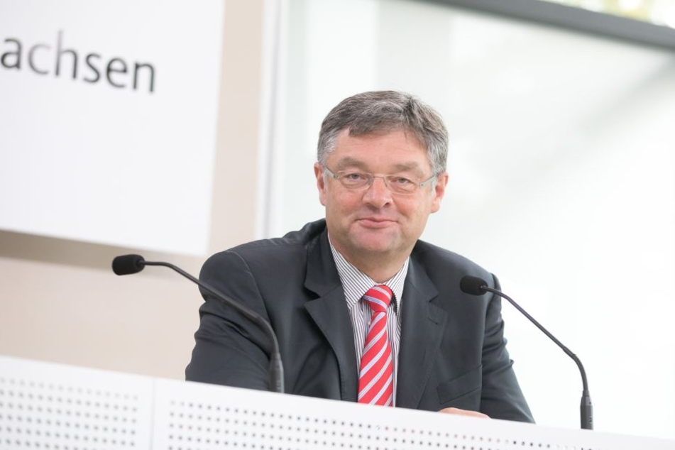 Holger Zastrow (48, FDP).