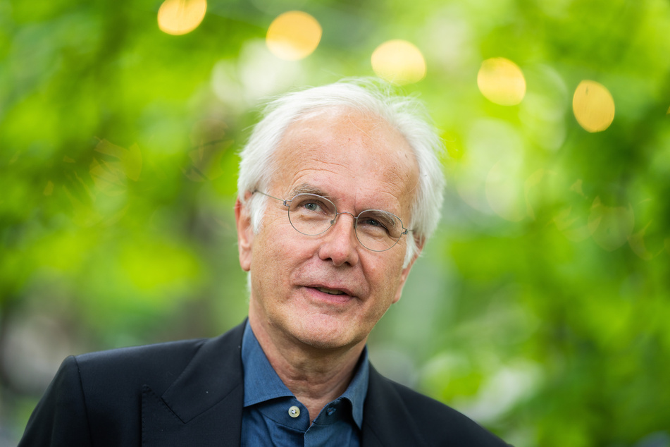 Harald Schmidts (63) neuer Podcast ist seit Dienstag verfügbar.