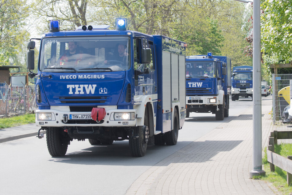 THW-Trupps übernehmen Pumparbeiten, um das Hochwasser zu bekämpfen und den Menschen vor Ort schnell zu helfen. (Symbolbild)