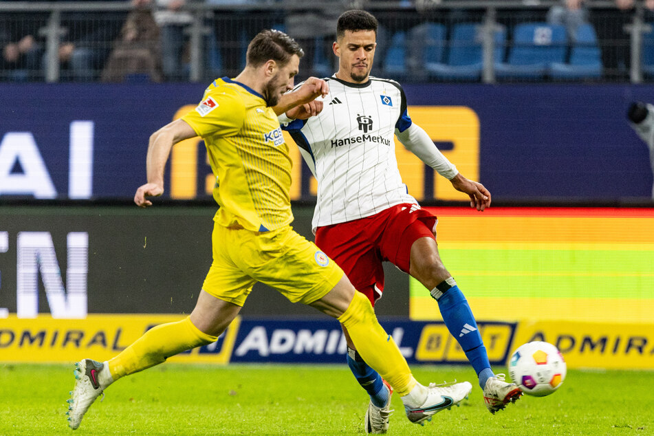 Das Hinspiel zwischen dem HSV und Eintracht Braunschweig endete mit einem knappen Sieg für die Rothosen. Wer geht am heutigen Samstag als Sieger vom Platz?