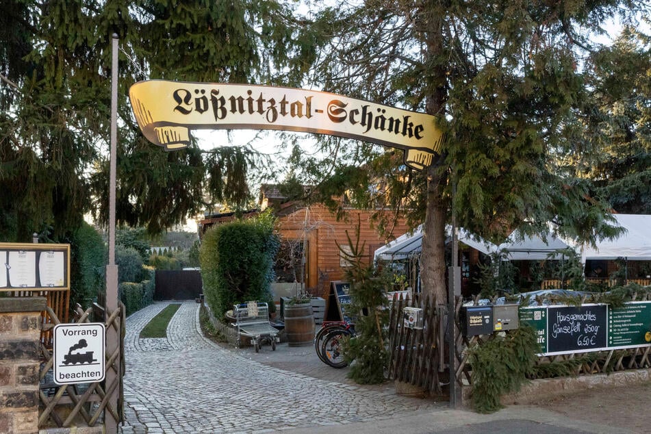 Die Lößnitztalschenke eröffnet zum Monatsanfang ihren Biergarten. (Archivfoto)