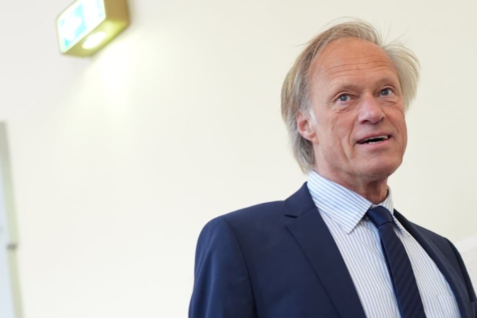 Block-Prozess: Polizist wirft Gerhard Delling "nicht lebensnahe" Aussagen vor
