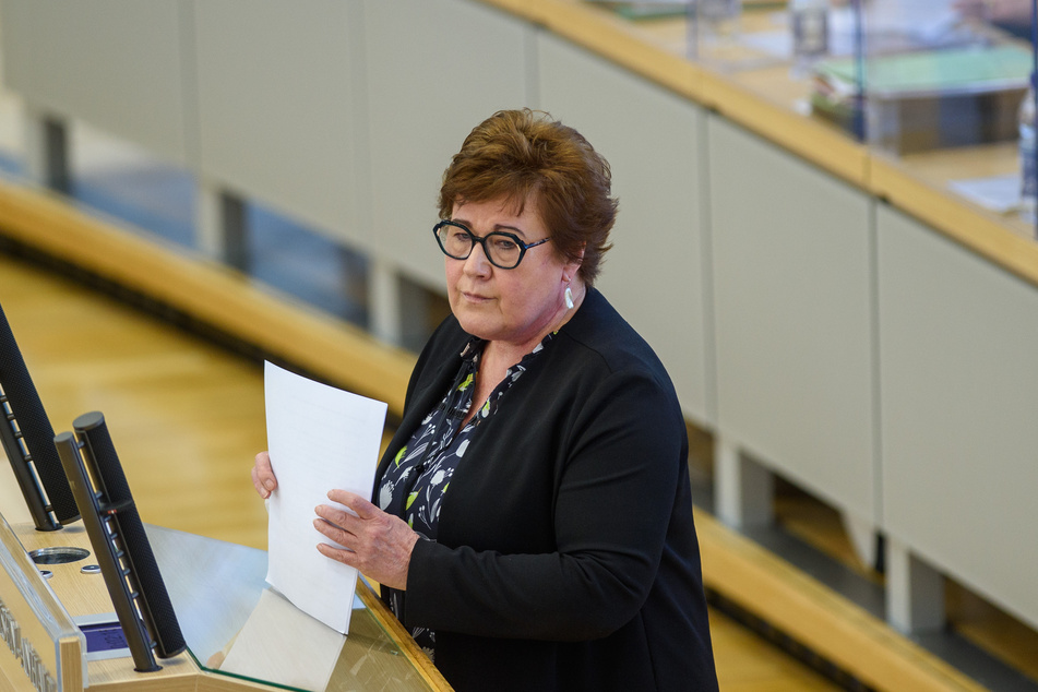 Sachsen-Anhalts Sozialministerin Petra Grimm-Benne (58, SPD)