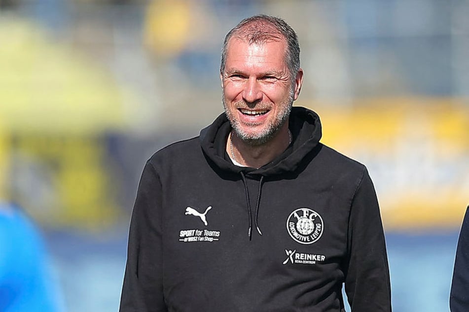 Die Sonne und Lok-Trainer Jochen Seitz strahlten am Sonntag um die Wette.