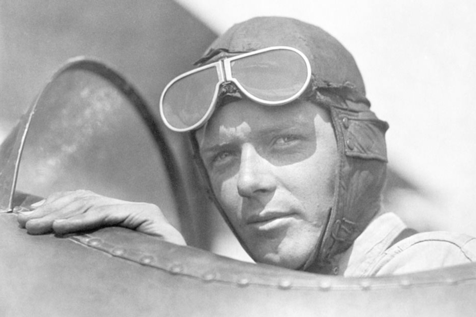 Flugpionier Charles Lindbergh (†72) flog als erstes alleine über den Atlantik.