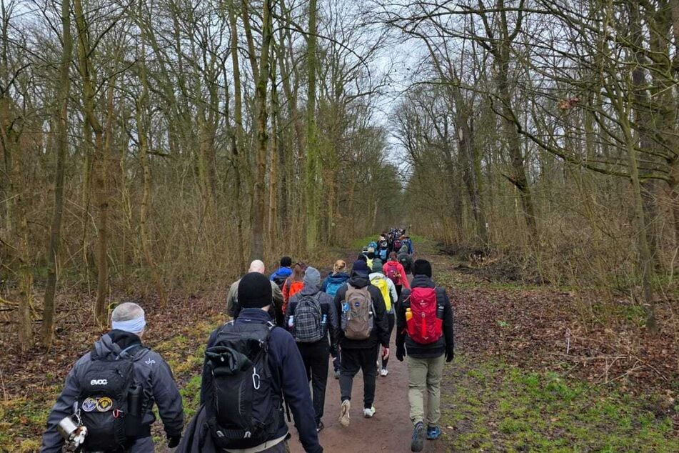 Einen Großteil der Strecke ging es über schlammige Waldpfade. Glücklicherweise hat es den ganzen Samstag nicht mehr geregnet.