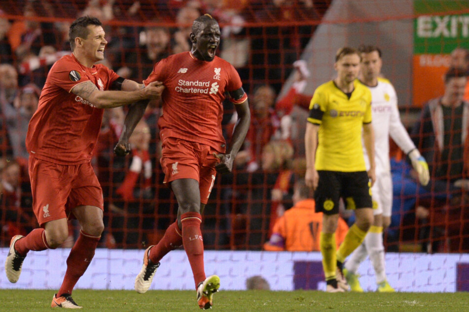 Mit dem FC Liverpool spielte Mamadou Sakho (33, 2.v.l.) in der Europa League gegen den BVB und traf beim denkwürdigen 4:3-Erfolg im Viertelfinale der Saison 2015/16.