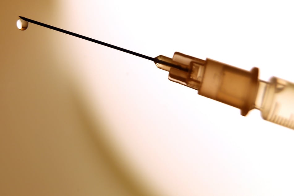 Ein 38 Jahre alter Mann soll mehreren Bewohnern eines Pflegeheims ohne medizinische Indikation Insulin verabreicht haben. (Symbolbild)