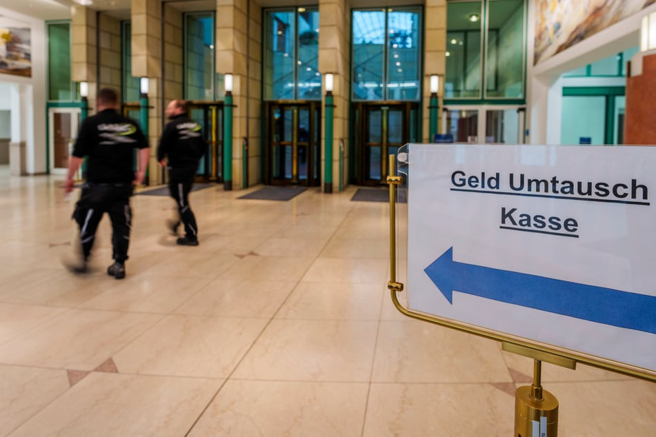 So viele Menschen in Sachsen-Anhalt haben letztes Jahr D-Mark in Euro getauscht