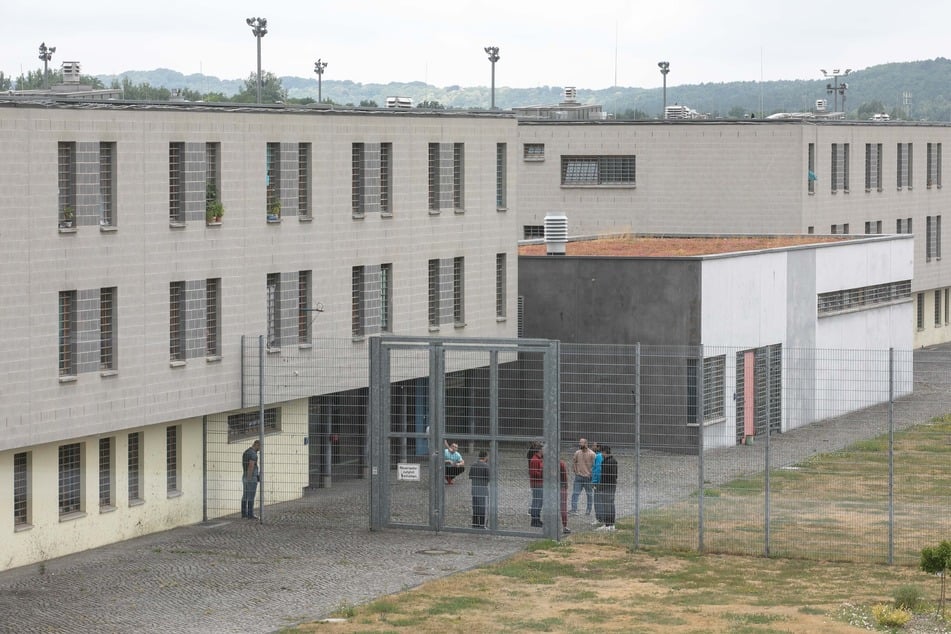 Im Dresdner Gefängnis sorgte er für Angst und Schrecken unter den Wärtern.