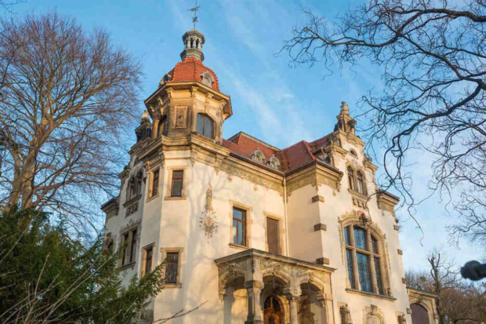 Im Standesamt an der Goetheallee heirateten letztes Jahr 1809 Paare.