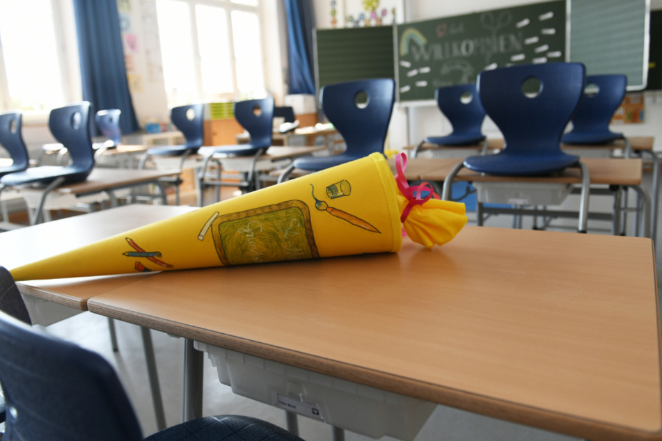 Für 121.000 Kinder in Bayern beginnt am Dienstag erstmals der Schulalltag. (Symbolbild)