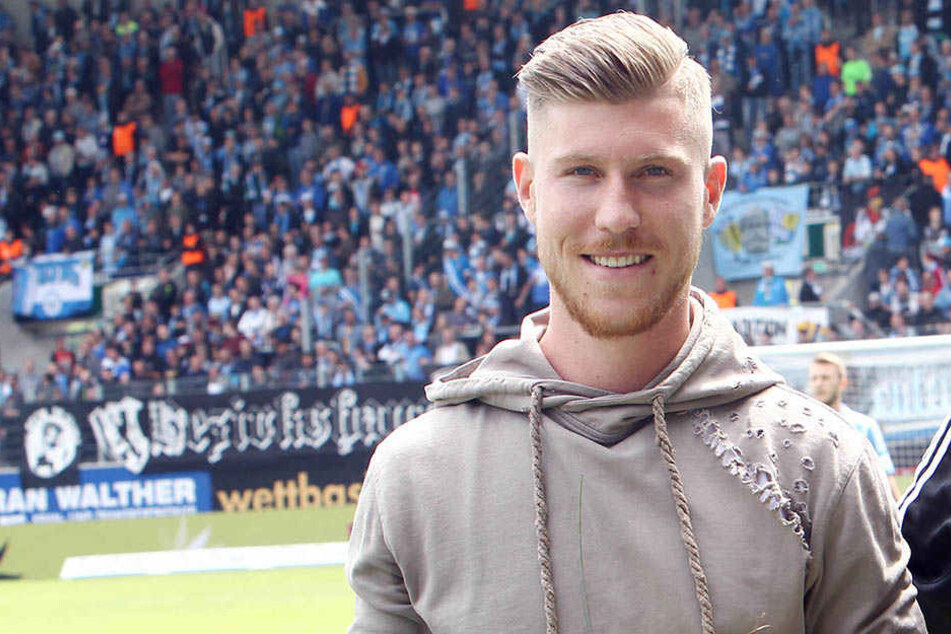 Beim Heimspiel gegen den FC Hansa Rostock wurde der Chemnitzer Außenbahnspieler bereits offiziell verabschiedet.