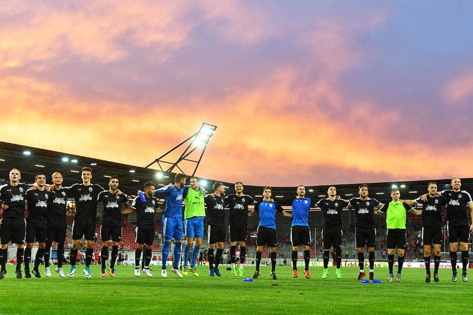 Der FC Carl Zeiss Jena hat die Vorbereitung auf die neue Saison aufgenommen.