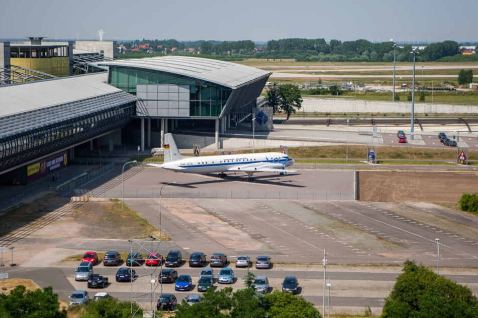 Der Leipziger Airport wollte die ausrangierte Maschine eigentlich zu Trainingszwecken nutzen oder als Filmkulisse vermarkten. (Archivbild)