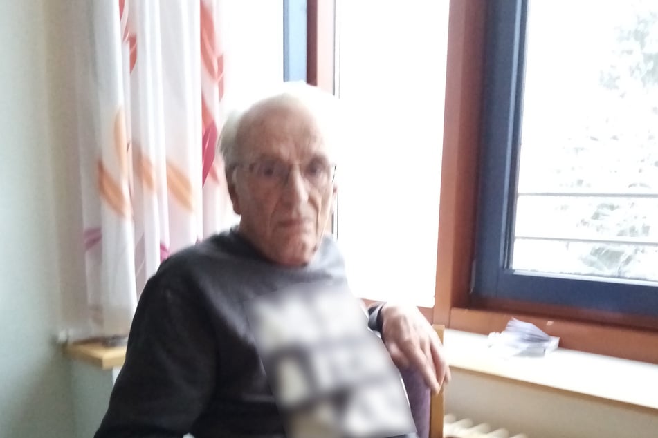 Wo ist der 79 Jahre alte Mann aus Einsiedel?