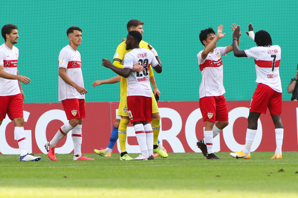 Jubel bei den VfB-Profis nach dem Sieg im DFB-Pokal gegen den FC Hansa Rostock.