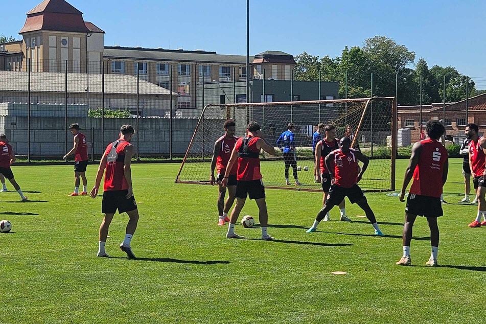 Die Stimmung beim Training am Freitag war nach der Engelhardt-Diagnose angespannt.