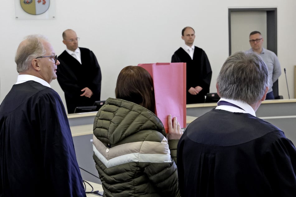 Im Prozess des getöteten Fabian aus Güstrow geht es am Donnerstag weiter. Nun soll die Mutter aussagen.