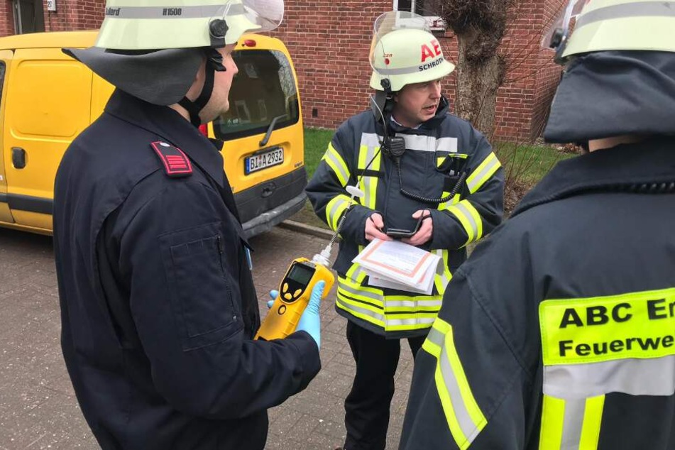 Die Feuerwehr koordinierte den Einsatz vor Ort.