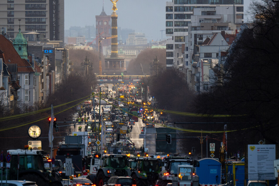 Der Kaiserdamm in Berlin wird teilweise erneuert. (Archivbild)