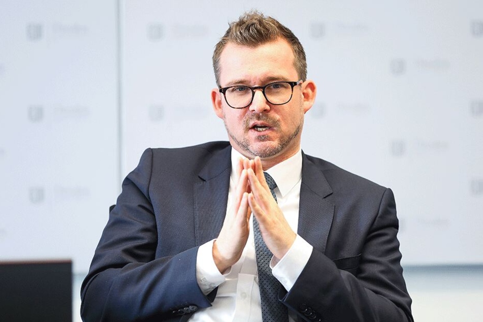 Baubürgermeister Raoul Schmidt-Lamontain (41, Grüne) äußerte sich zur Umfrage.