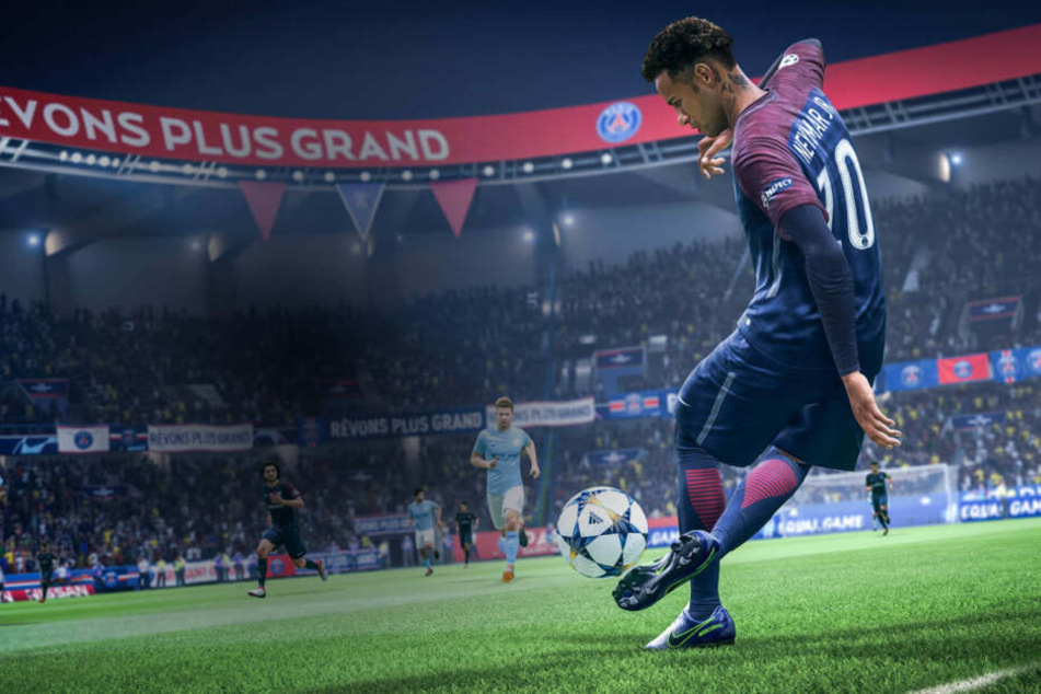 Wie in der Realität verzaubert auch der virtuelle Neymar von Paris Saint-Germain mit Weltklasse-Tricks die Zuschauer und Zocker.