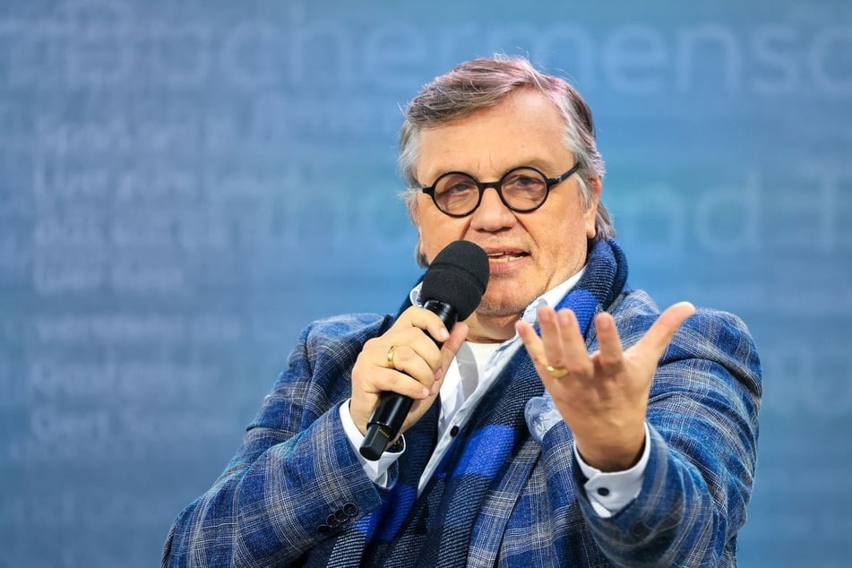Aktuell sieht sich Hape Kerkeling (61) nach eigener Aussage noch nicht als kommenden Bundespräsidenten.