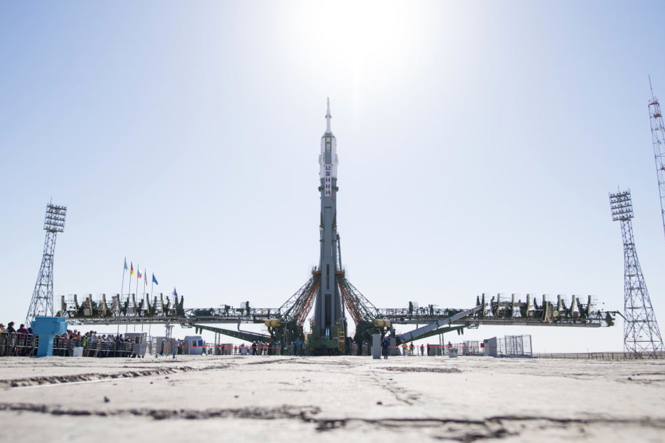 Die Startrampe mit der Sojus-Rakete.