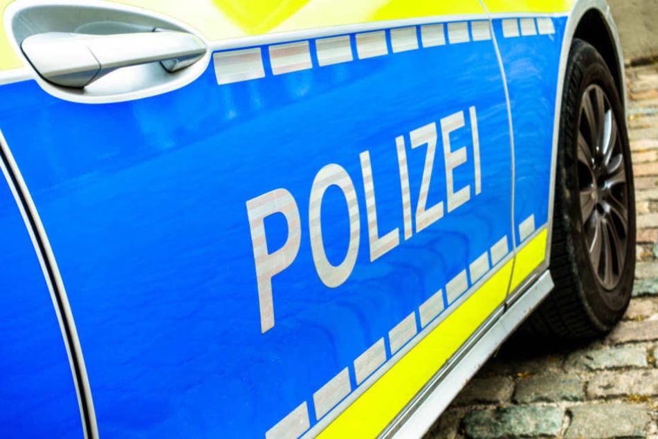 Die Polizei sucht nun nach dem flüchtigen Täter (Symbolbild).