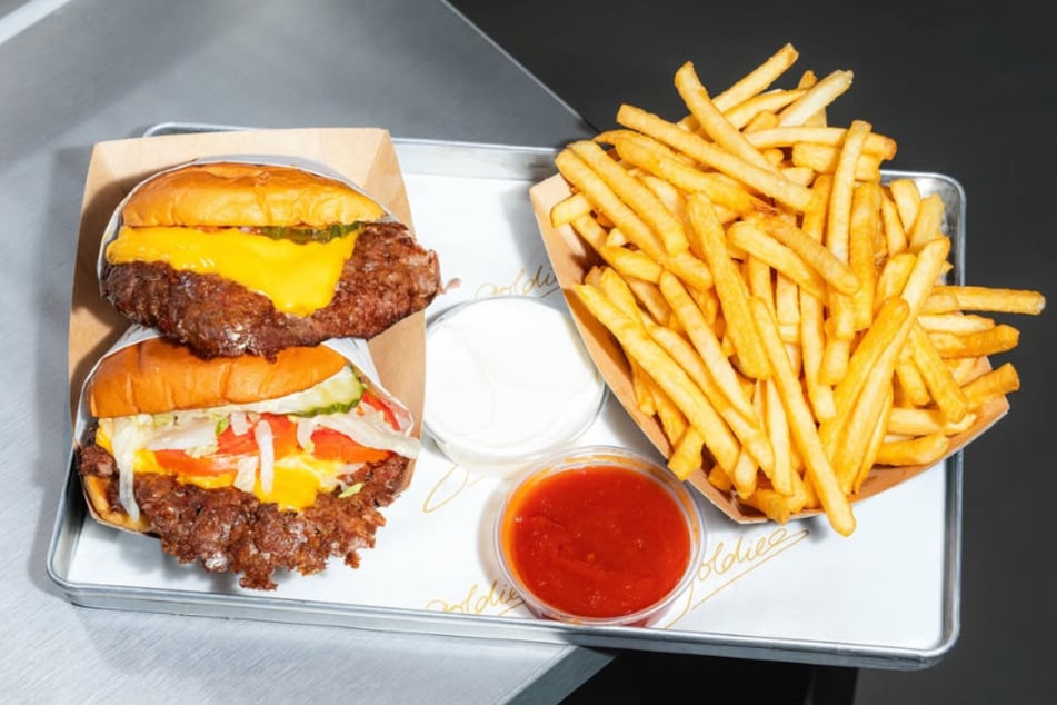 Goldies ist besonders für seine Smashburger bekannt.