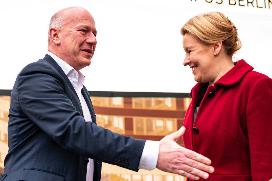 Franziska Giffey (44, SPD) strebt eine Große Koalition mit der CDU an, doch selbst ihr eigener Kreisverband in Neukölln hat sich dagegen ausgesprochen.