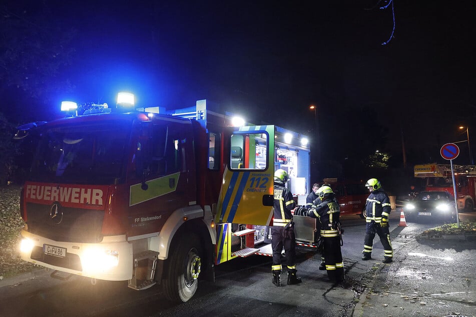 Am Donnerstagabend rückte die Feuerwehr zu einem Brand in Chemnitz-Hutholz aus.