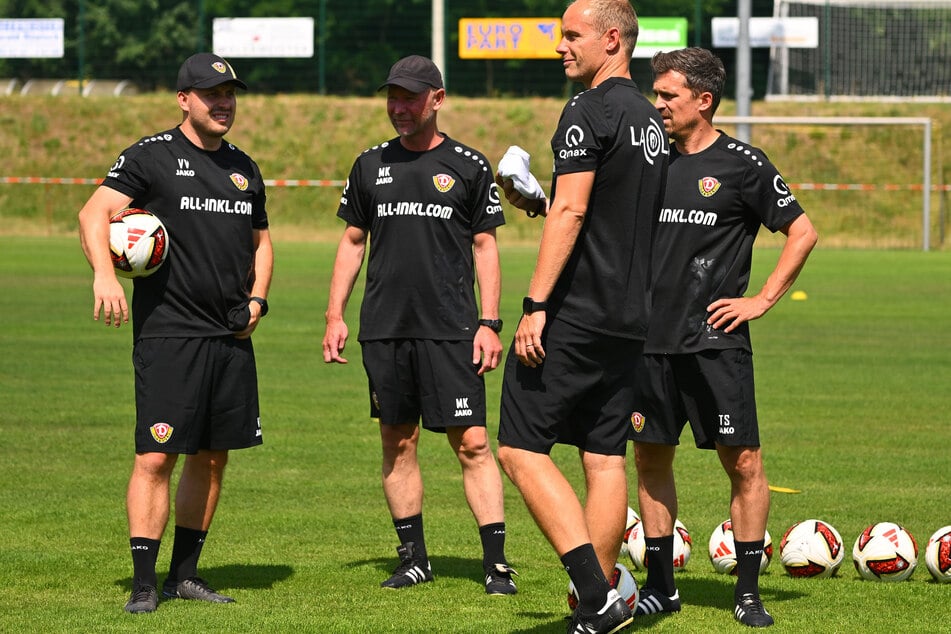 Sebastian König (2.v.r.) wird unter anderem Valentin Vochatzer (31, l.) unterstützen.