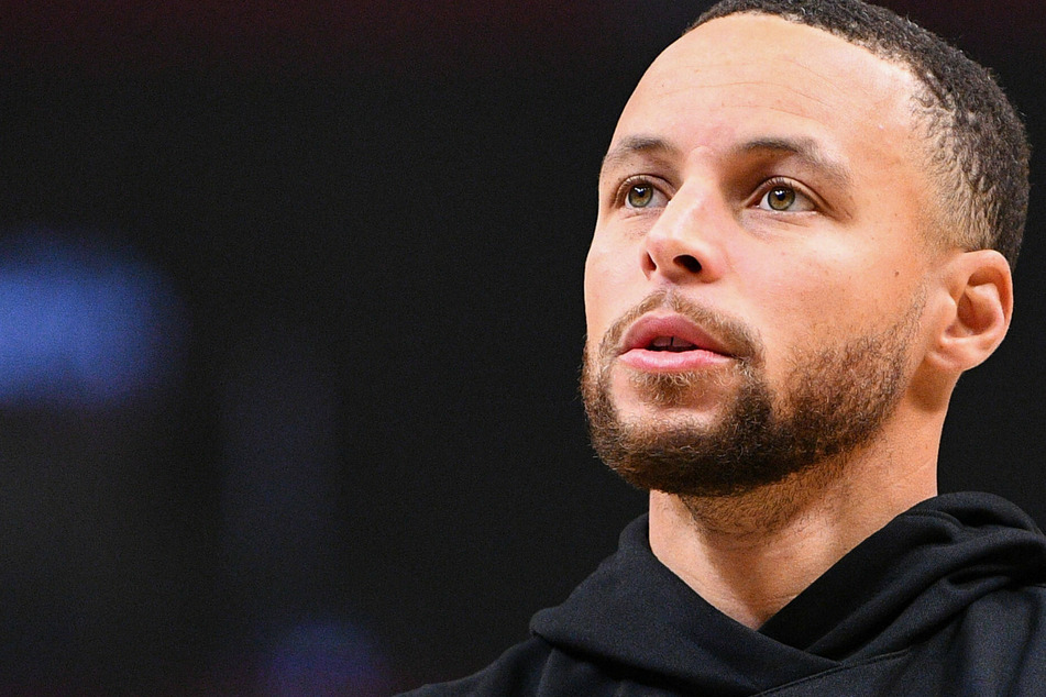 NBA: Steph Curry gushes about historic night after shattering record!