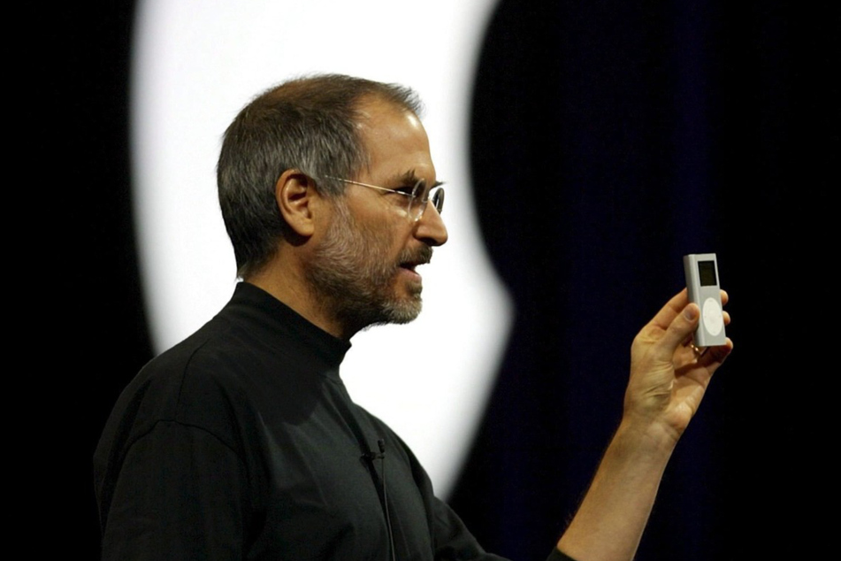 Steven "Steve" Paul Jobs (†56) gilt als eine der bekanntesten Persönlichkeiten der Computerindustrie. Der US-amerikanische Unternehmer war Mitgründer und langjähriger Chef von Apple. (Archivbild)