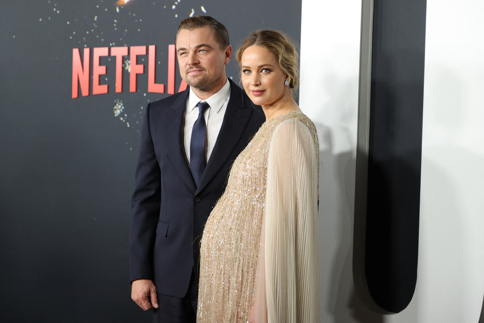 Leonardo DiCaprio (49) und Jennifer Lawrence (33) bei der Premiere von "Don’t Look Up". (Archivbild)